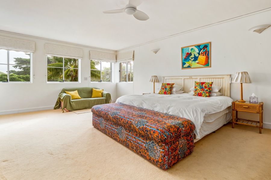 4 Bedroom Property for Sale in Leisure Isle Western Cape